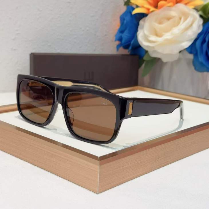 Picture of Dunhill Sunglasses _SKUfw77619478fw